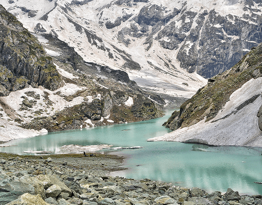 Tulian Lake Trek